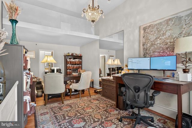 114 N 21ST, Philadelphia, PA 19103