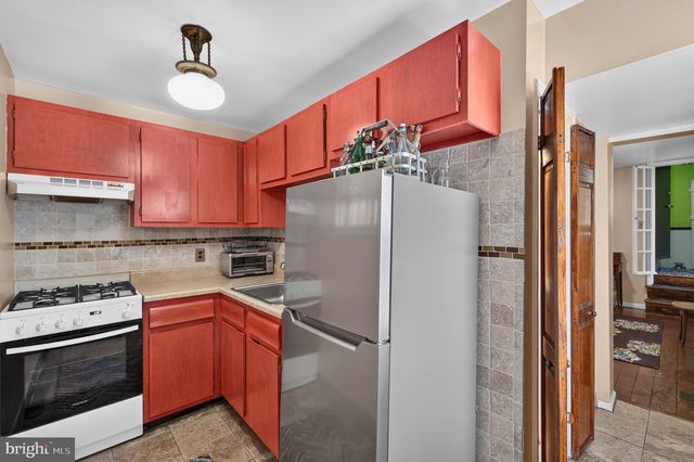 114 N 21ST, Philadelphia, PA 19103