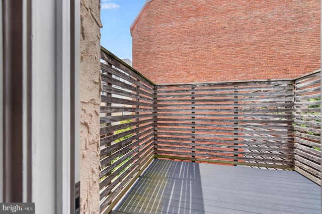 114 N 21ST, Philadelphia, PA 19103