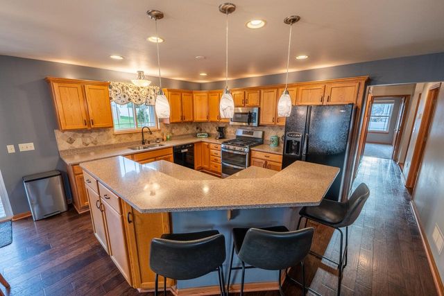 N172W20205 Woodland TRAIL, Jackson, WI 53037