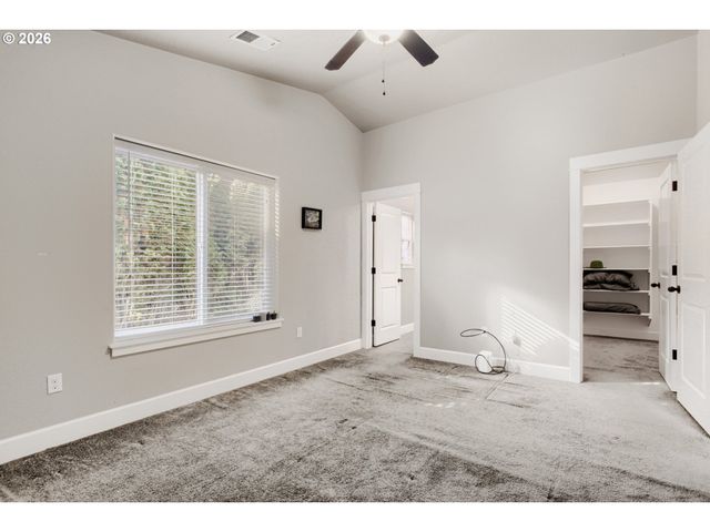 11060 Ne OREGON St, Portland, OR 97220
