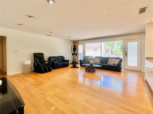 1558 Wembley Road, San Marino, CA 91108
