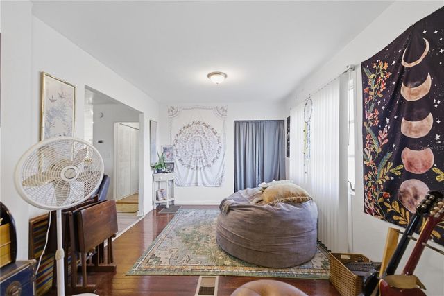 872 LAKE SHORE TERRACE, Interlachen, FL 32148