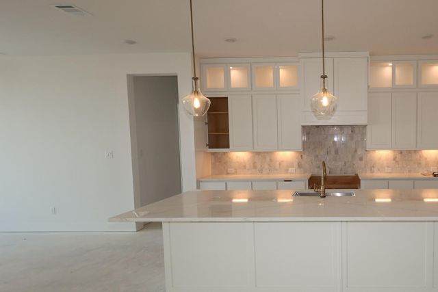 20006 Winding Angelica Way, Cypress, TX 77433