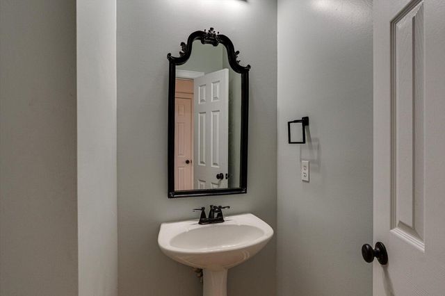 6096 Heritage Ridge Drive, Hixson, TN 37343