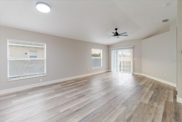 7861 CARRIAGE POINTE DRIVE, Gibsonton, FL 33534