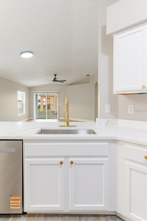 Image 22 of property listing at 7861 CARRIAGE POINTE DRIVE, Gibsonton, FL 33534