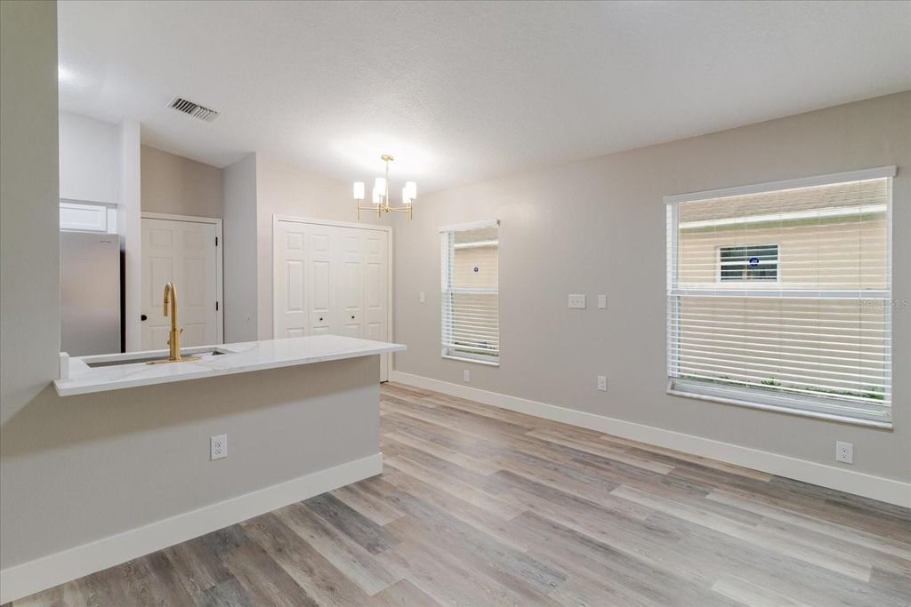 Image 27 of property listing at 7861 CARRIAGE POINTE DRIVE, Gibsonton, FL 33534