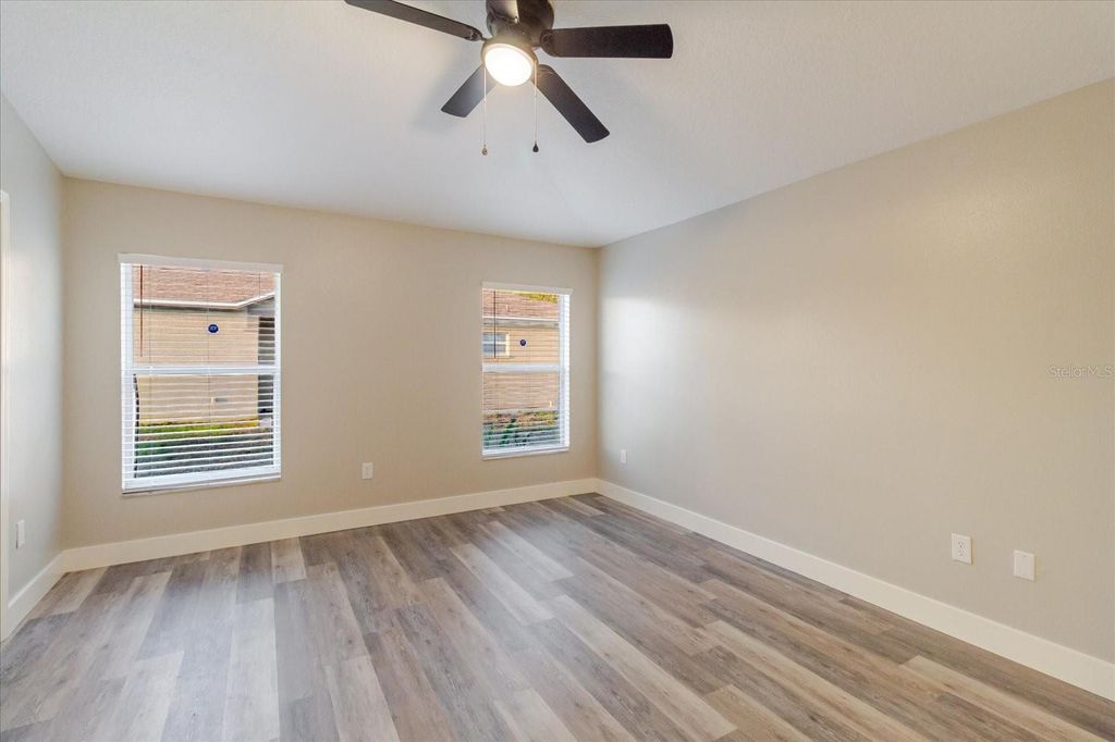 Image 28 of property listing at 7861 CARRIAGE POINTE DRIVE, Gibsonton, FL 33534