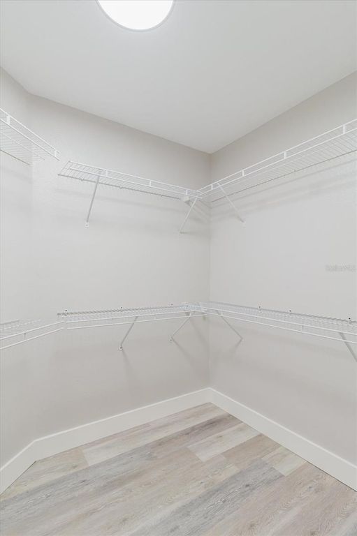 Image 32 of property listing at 7861 CARRIAGE POINTE DRIVE, Gibsonton, FL 33534