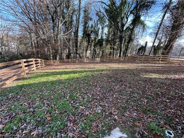 3006 Scenic Drive, Gainesville, GA 30506