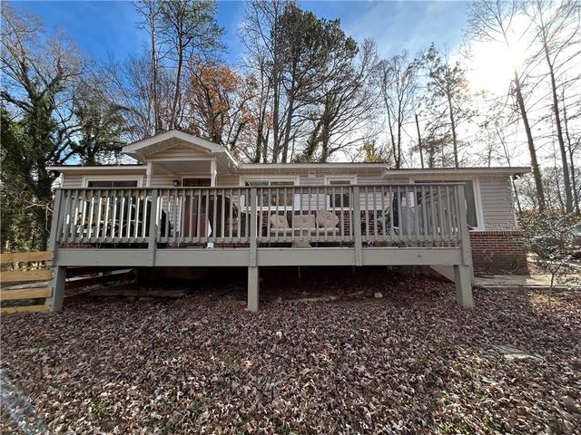 3006 Scenic Drive, Gainesville, GA 30506