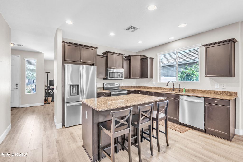 1723 W LOEMANN Drive, San Tan Valley, AZ 85144 — photo 5