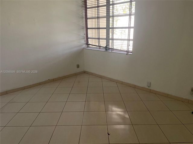 940 NE 199th Street 209, Miami, FL 33179