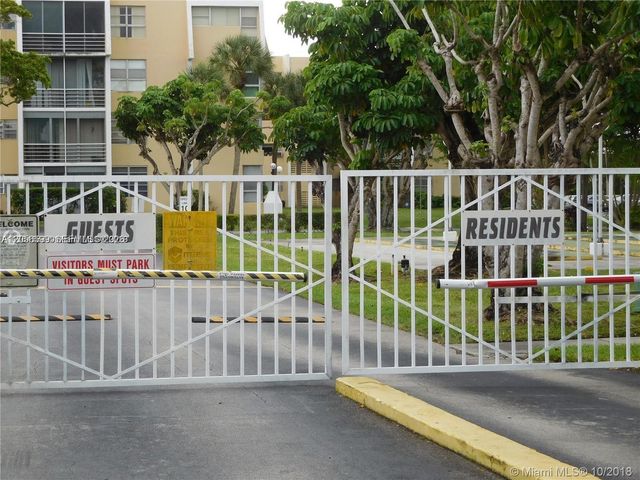 940 NE 199th Street 209, Miami, FL 33179