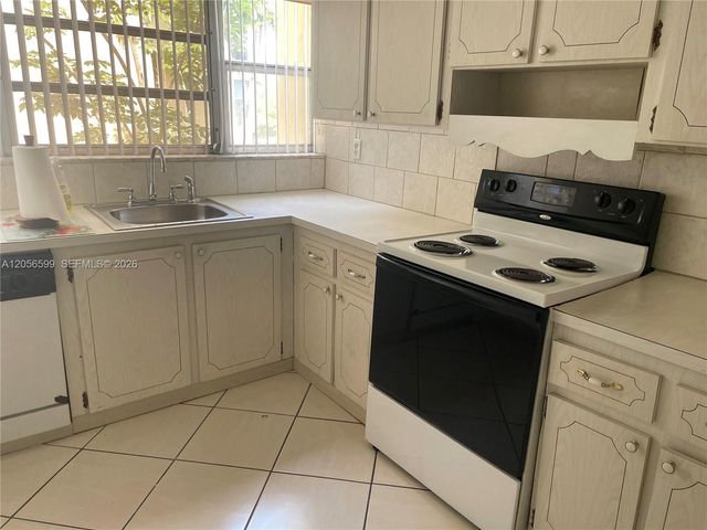 940 NE 199th Street 209, Miami, FL 33179