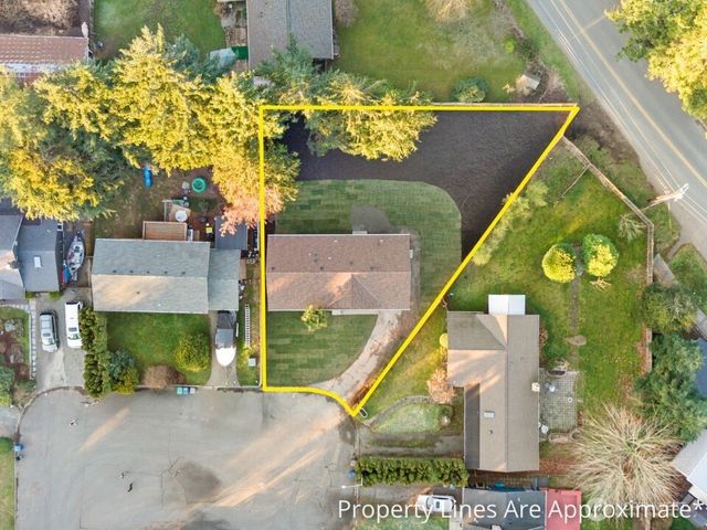 21105 7th Avenue W, Bothell, WA 98021