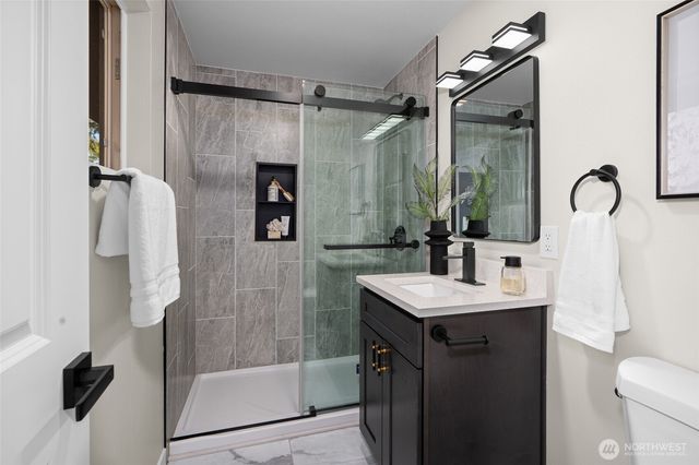 21105 7th Avenue W, Bothell, WA 98021