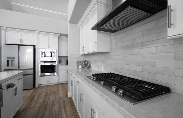 11323 N Via San Toma Drive, Fresno, CA 93730