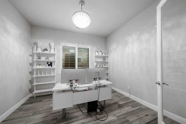 11323 N Via San Toma Drive, Fresno, CA 93730