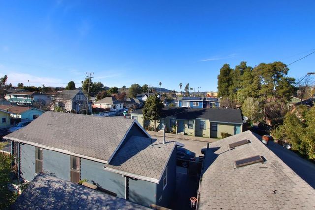 122 Ocean Street, Santa Cruz, CA 95060