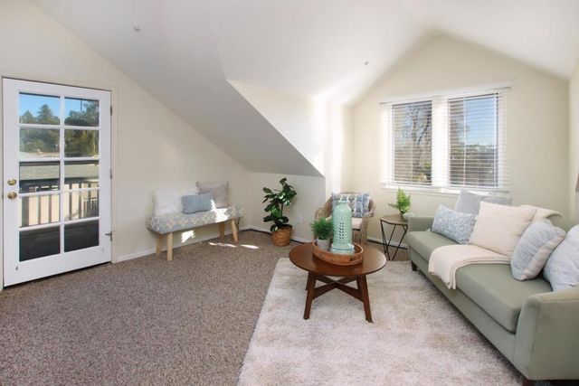 122 Ocean Street, Santa Cruz, CA 95060