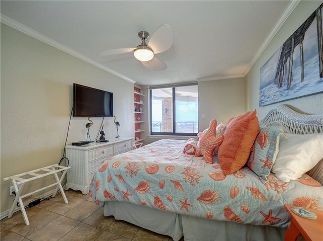720 Access Road 1-A 712, Port Aransas, TX 78373