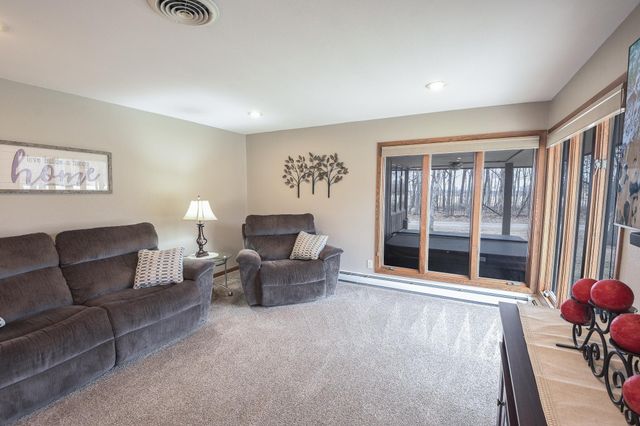 43453 105th Avenue, Holdingford, MN 56340