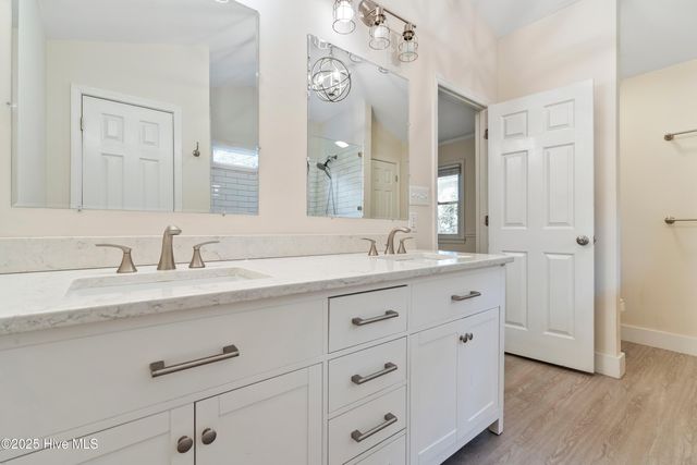 306 Pine Hills Drive, Wilmington, NC 28403