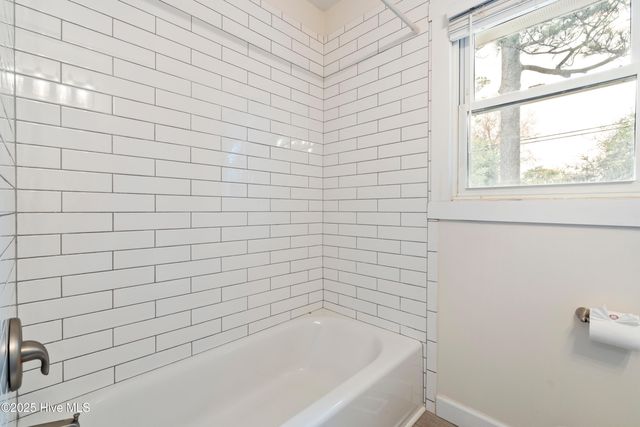 306 Pine Hills Drive, Wilmington, NC 28403