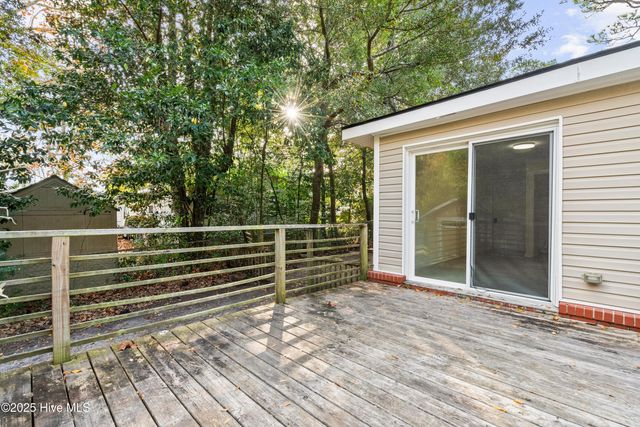 306 Pine Hills Drive, Wilmington, NC 28403