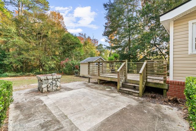 306 Pine Hills Drive, Wilmington, NC 28403