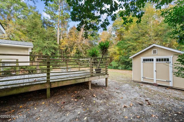 306 Pine Hills Drive, Wilmington, NC 28403