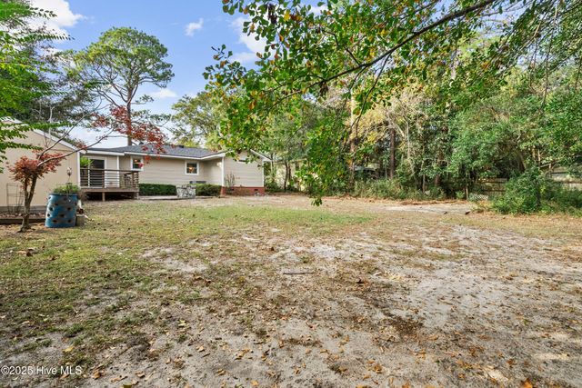 306 Pine Hills Drive, Wilmington, NC 28403