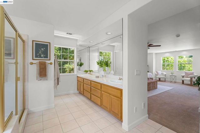 313 Diamond Ct, Pleasanton, CA 94566