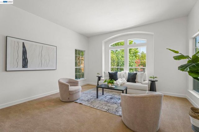 313 Diamond Ct, Pleasanton, CA 94566