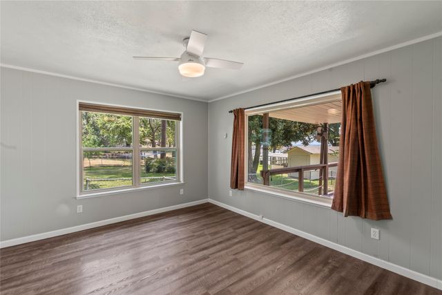 179 Autumn Wood Trail, Gun Barrel City, TX 75156