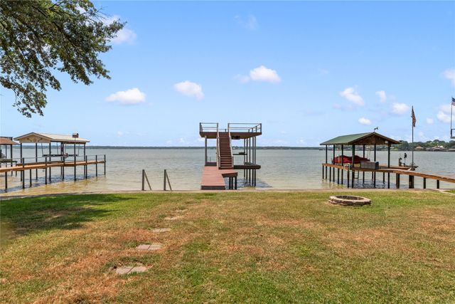 179 Autumn Wood Trail, Gun Barrel City, TX 75156