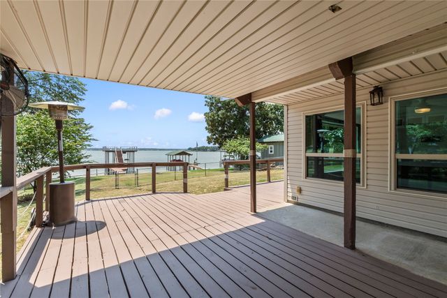 179 Autumn Wood Trail, Gun Barrel City, TX 75156