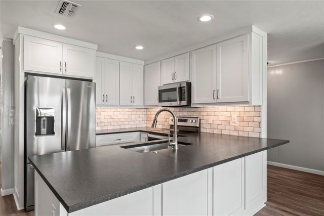 179 Autumn Wood Trail, Gun Barrel City, TX 75156