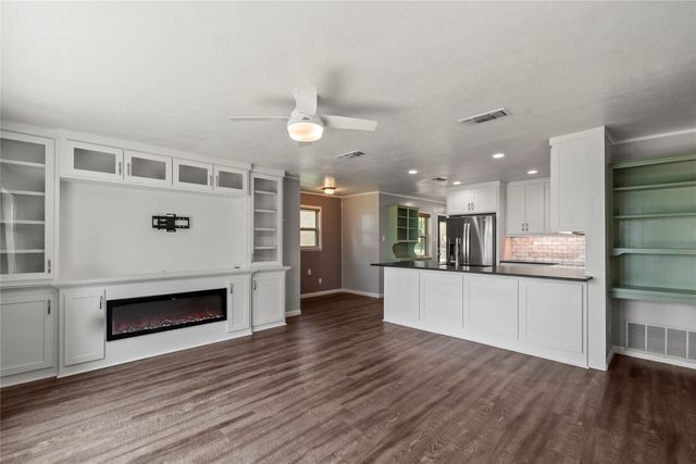 179 Autumn Wood Trail, Gun Barrel City, TX 75156