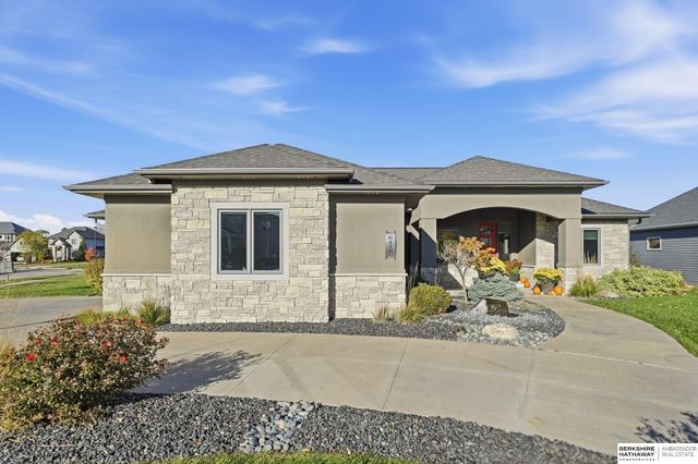 6410 Eureka Drive, Lincoln, NE 68516