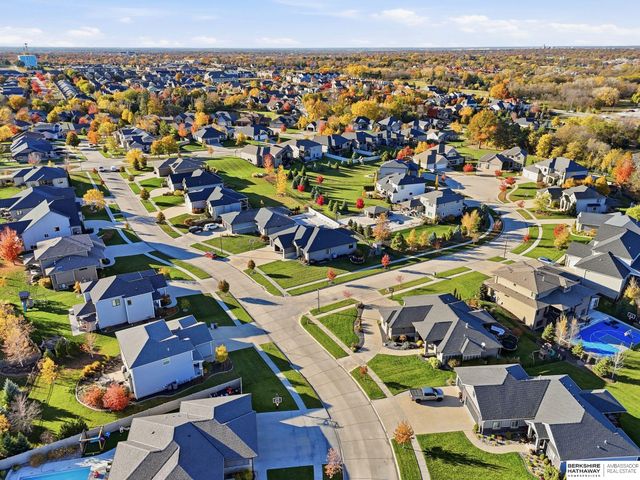 6410 Eureka Drive, Lincoln, NE 68516