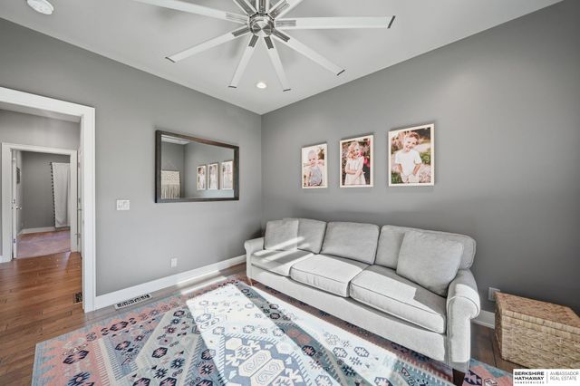 6410 Eureka Drive, Lincoln, NE 68516