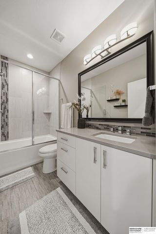 6410 Eureka Drive, Lincoln, NE 68516