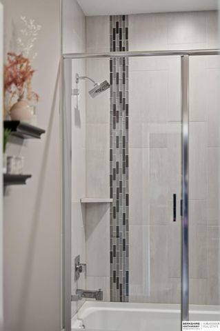 6410 Eureka Drive, Lincoln, NE 68516