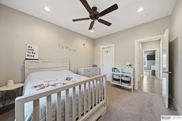 6410 Eureka Drive, Lincoln, NE 68516