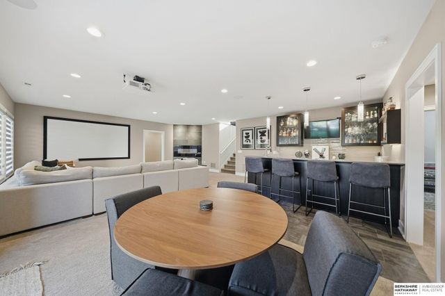 6410 Eureka Drive, Lincoln, NE 68516