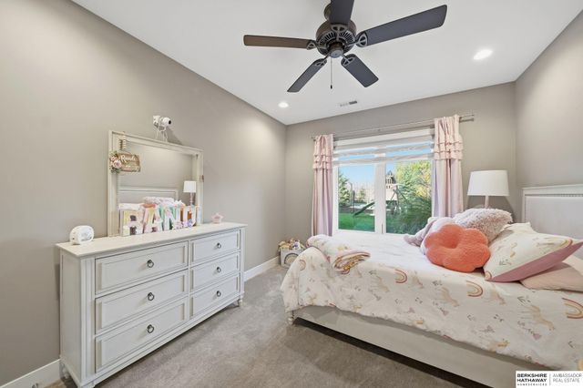 6410 Eureka Drive, Lincoln, NE 68516