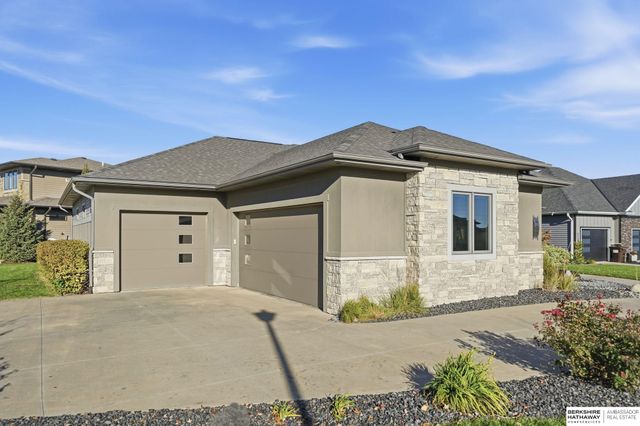 6410 Eureka Drive, Lincoln, NE 68516